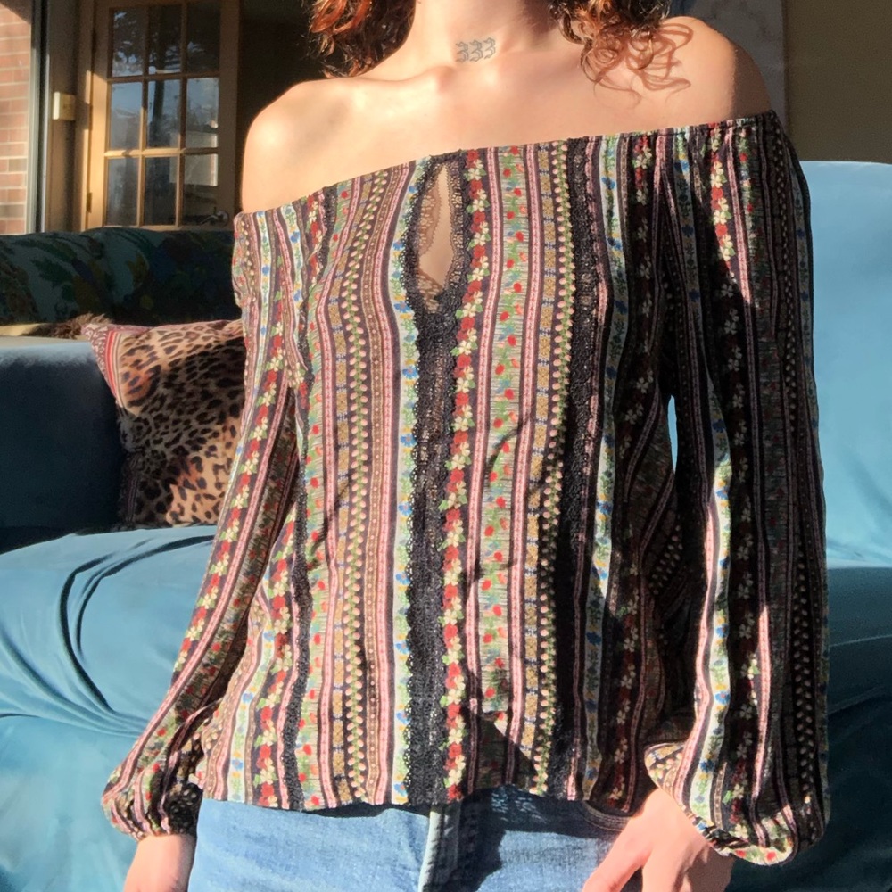 Alice + Olivia off the shoulder top